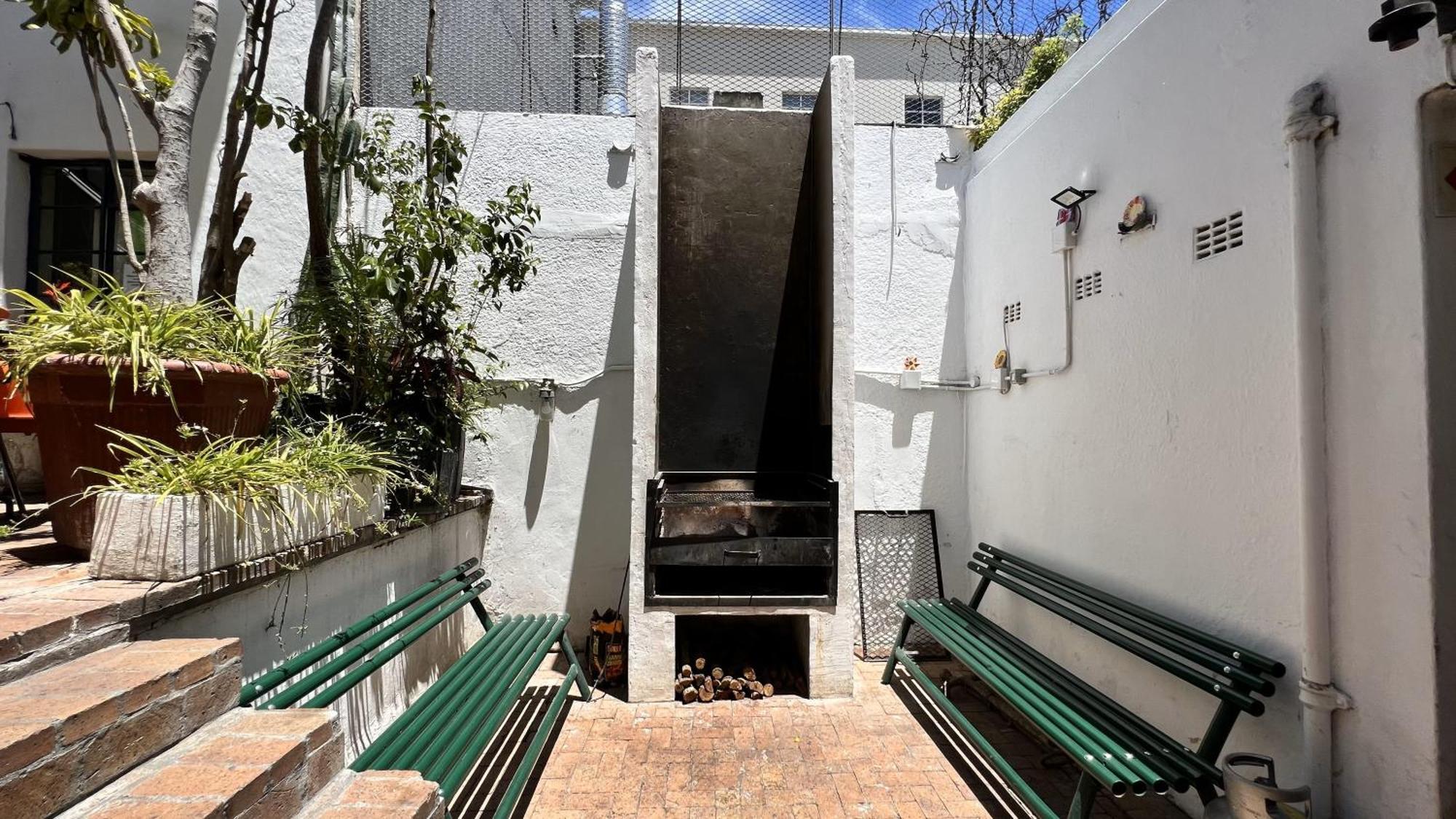 Long Street Backpackers (Adults Only) Hostel Cape Town Bagian luar foto