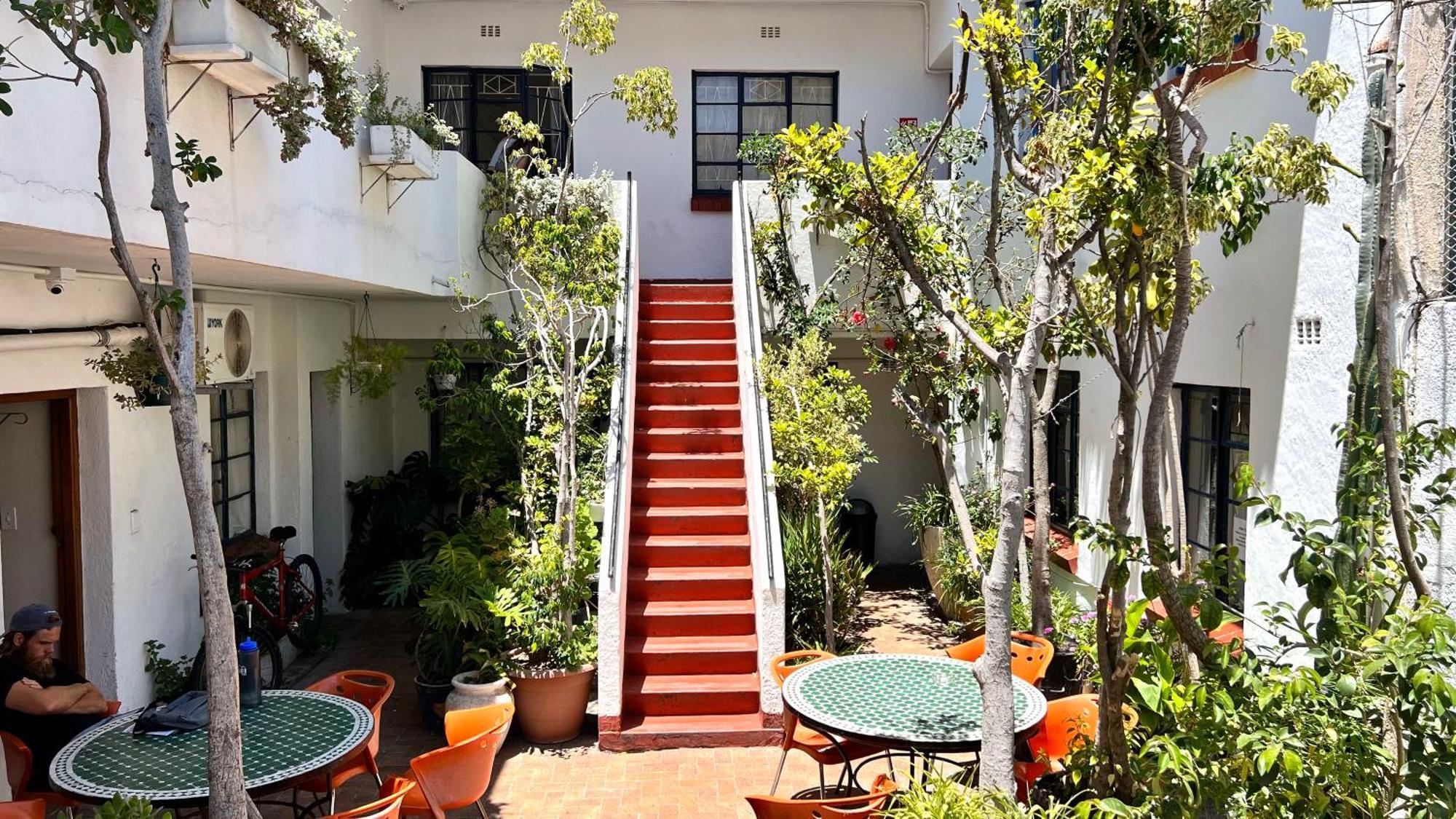 Long Street Backpackers (Adults Only) Hostel Cape Town Bagian luar foto