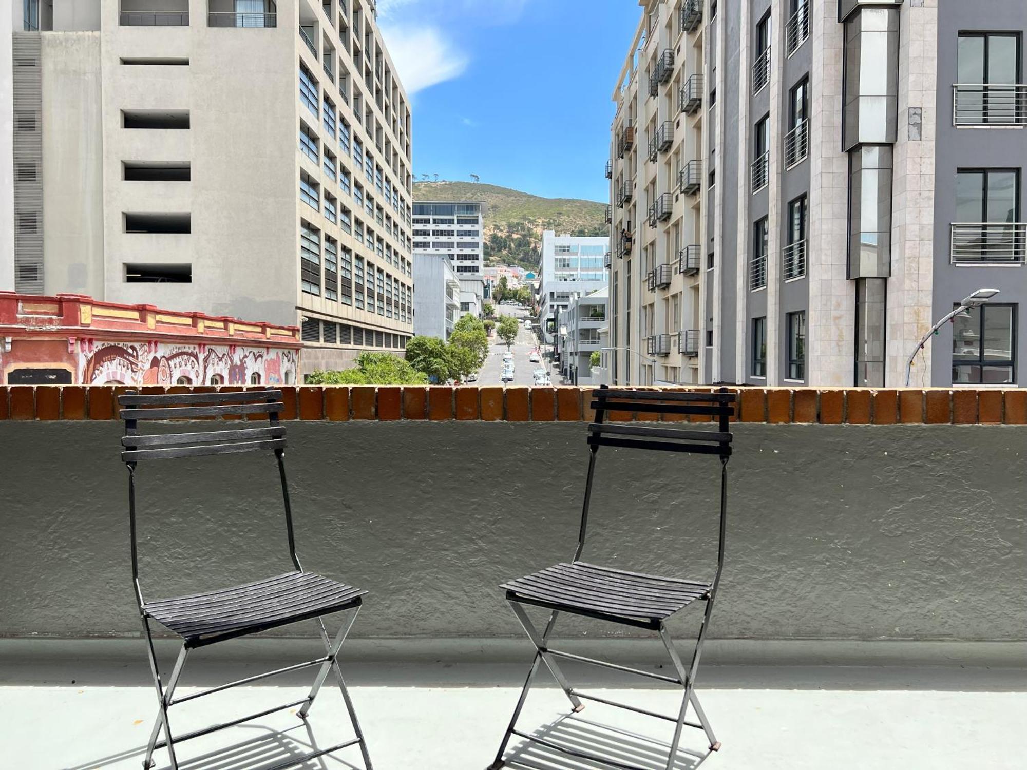 Long Street Backpackers (Adults Only) Hostel Cape Town Bagian luar foto