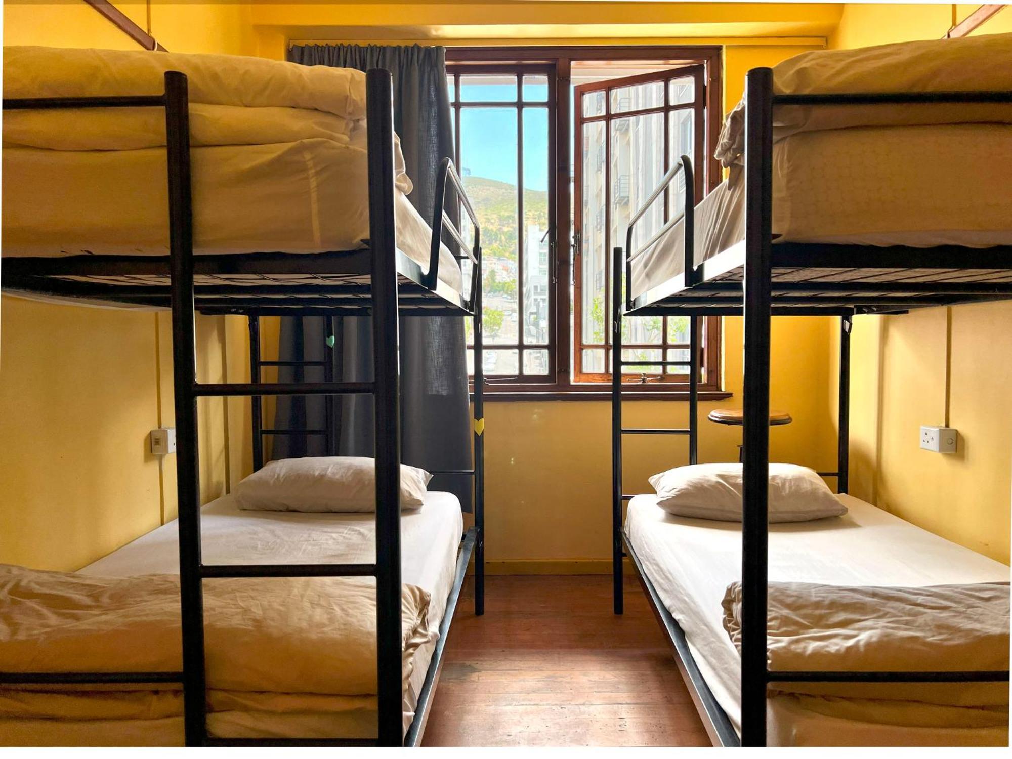 Long Street Backpackers (Adults Only) Hostel Cape Town Ruang foto